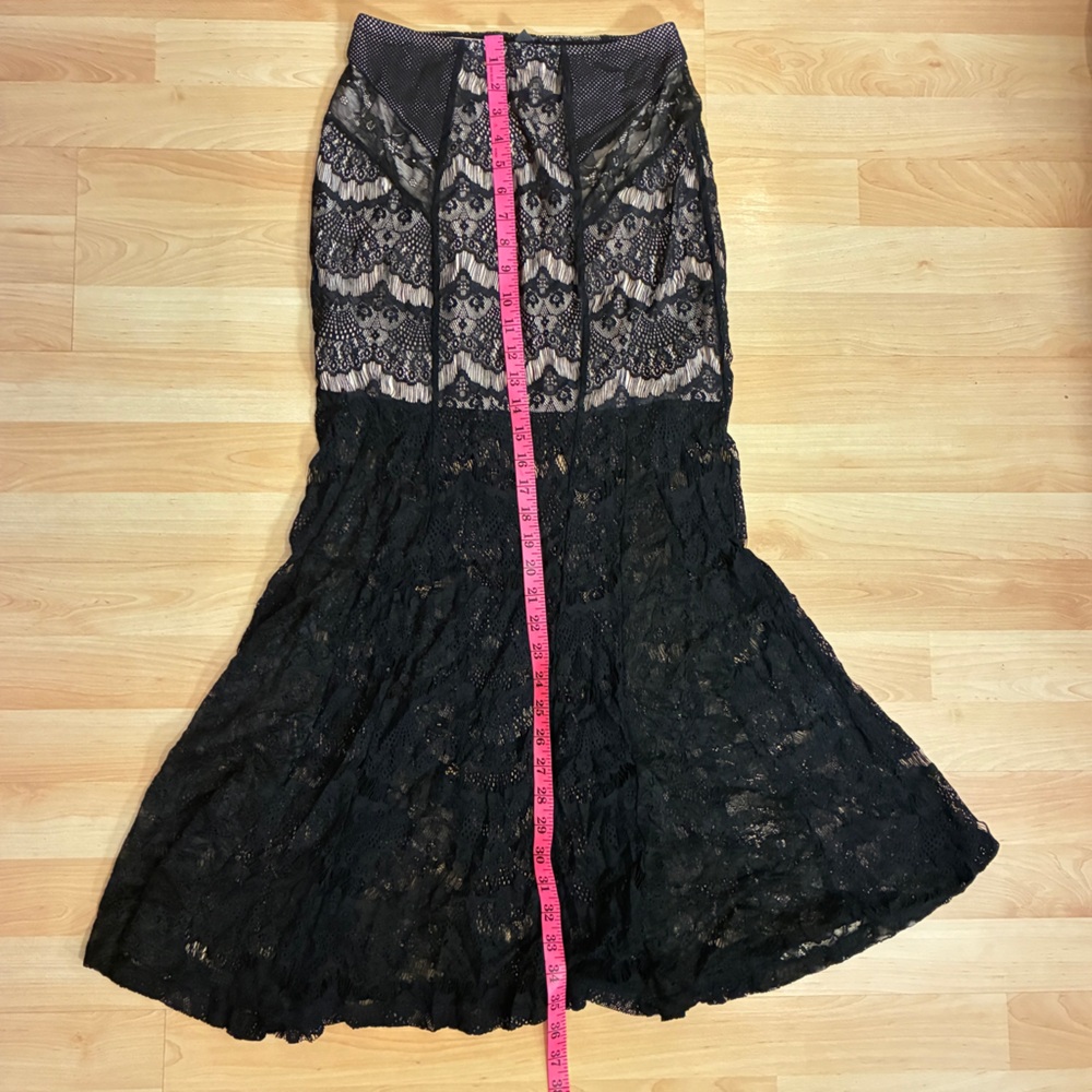 Guess Black & Cream Lace Maxi Skirt | Women Small | Boho Chic Mermaid Style - Picture 6 of 10